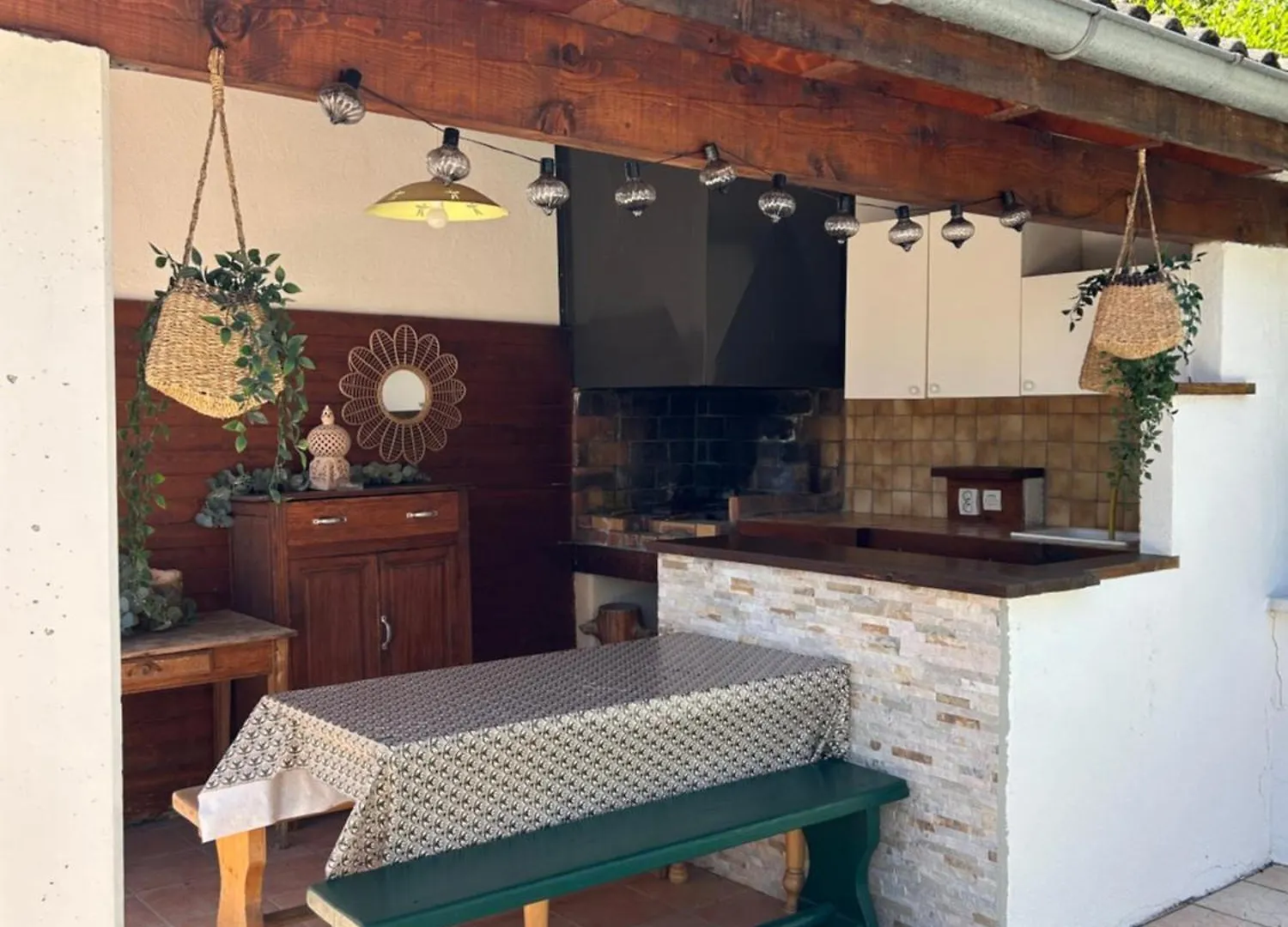Maison Avec Vue Montagne Pour Les Amateurs De Velo Vtt Et Randonnees Massages Sur Rendez-Vous Mercury-Gémilly Casa de Férias